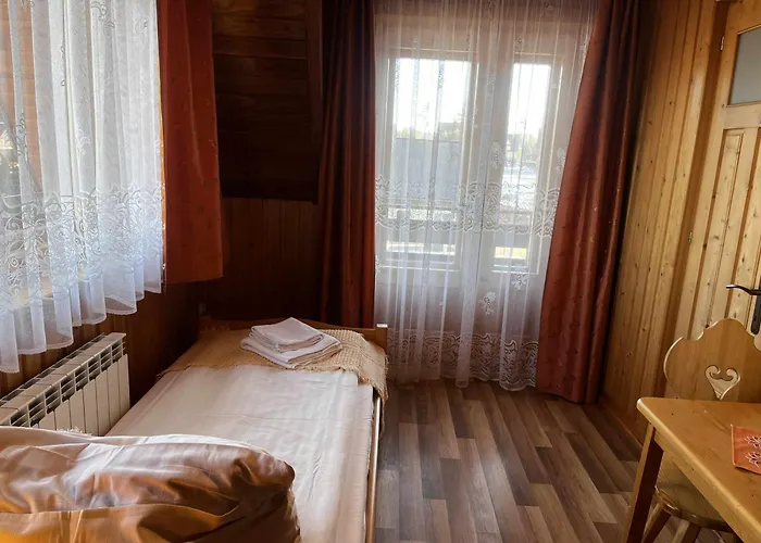 Dw Lomnica ゲストハウス ビャウカ