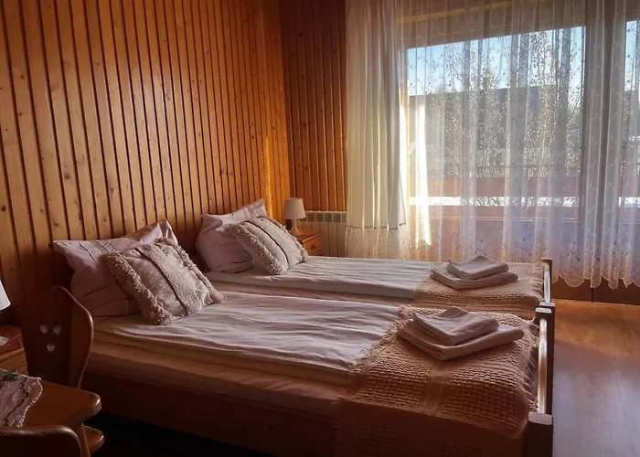 Dw Lomnica ゲストハウス *